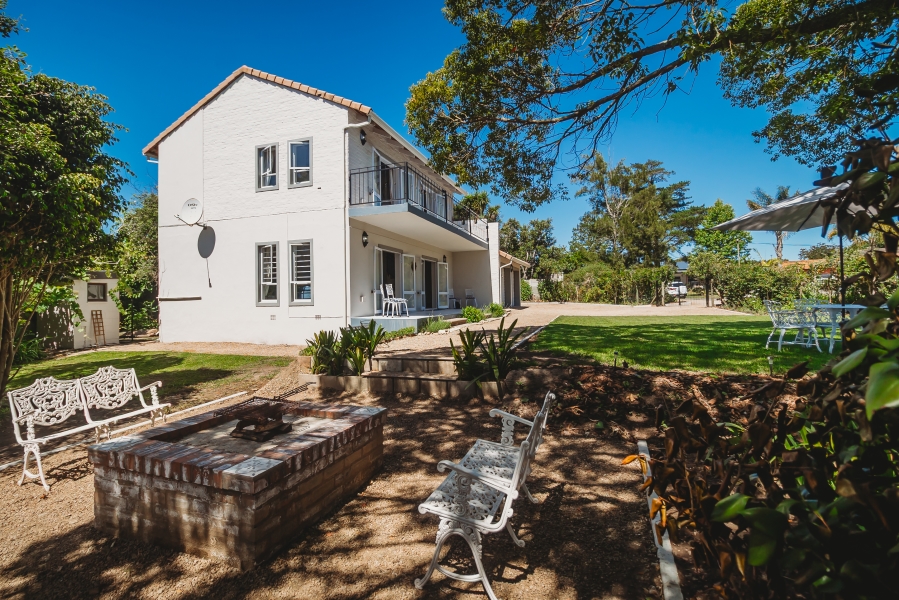 4 Bedroom Property for Sale in Fernridge Western Cape